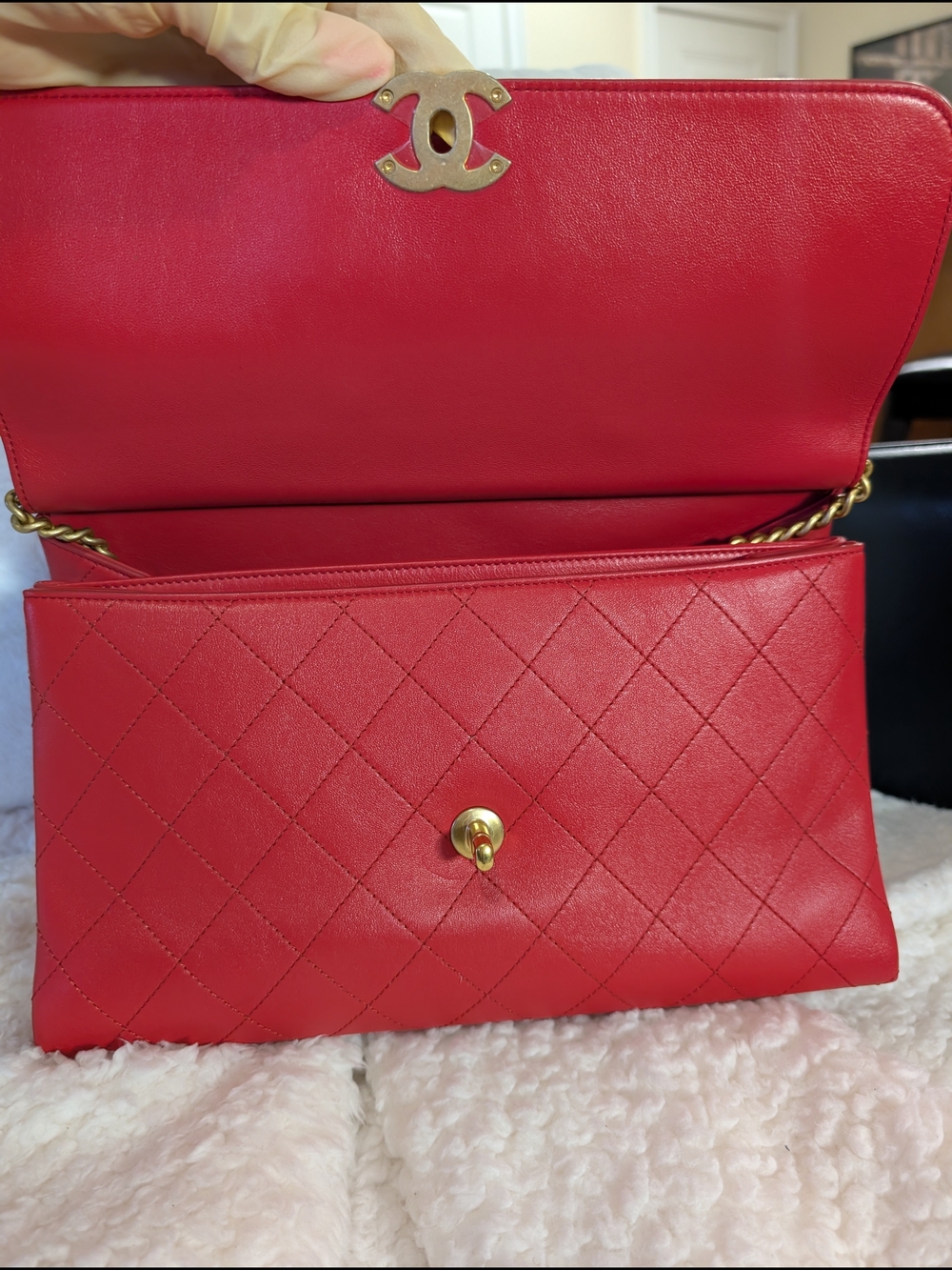 Chanel Coco Luxe Bag - Picture 16 of 16